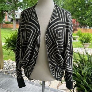 Black & White Cardigan SweaterWrap with Wings Sleeves size Medium